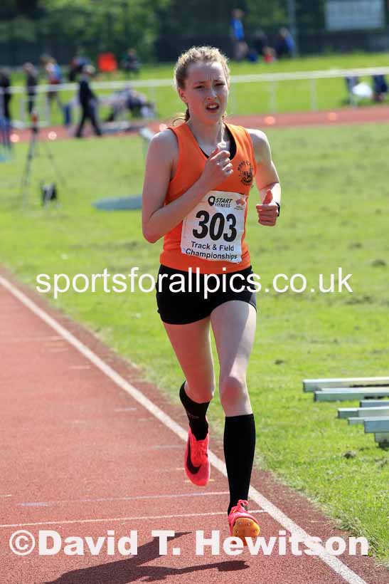 Girls Under-15s 3000 metres, 2023 North Eastern Track and Field Champs., Middlesbrough Sports Village, Middlesbrough. Photo: David T. Hewitson/Sports for All Pics
